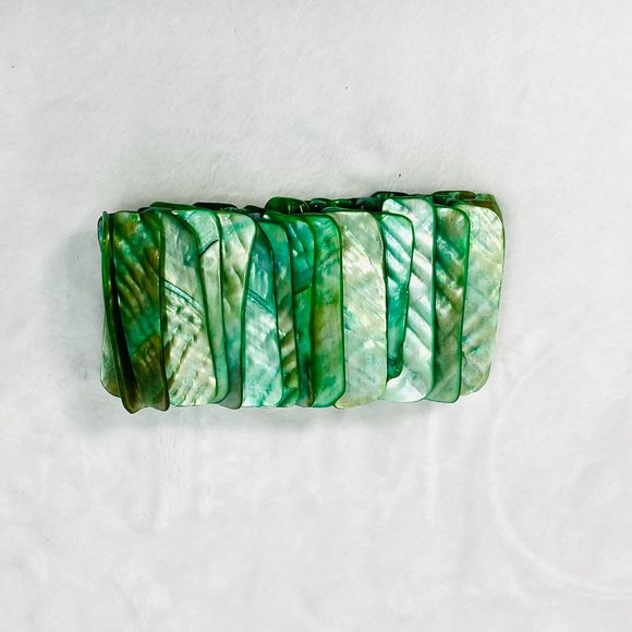 Shades of Green Mother of Pearl Stretch Bracelet - Picture 3 of 3